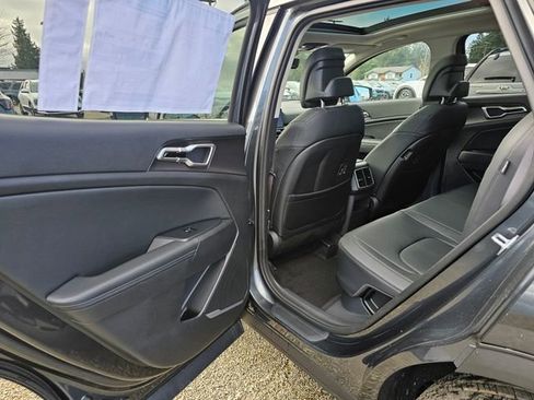 New 2026 Kia Sportage EX w/ EX Panoramic Sunroof Package AWD/4WD image 13