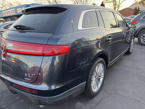 Used 2014 Lincoln MKT Ecoboost AWD 4dr Crossover w/ Equipment Group 201A image 4