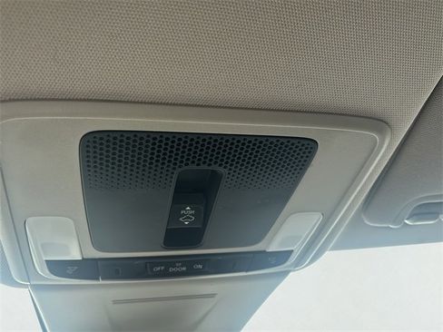 Used 2024 Honda Civic EX-L image 31