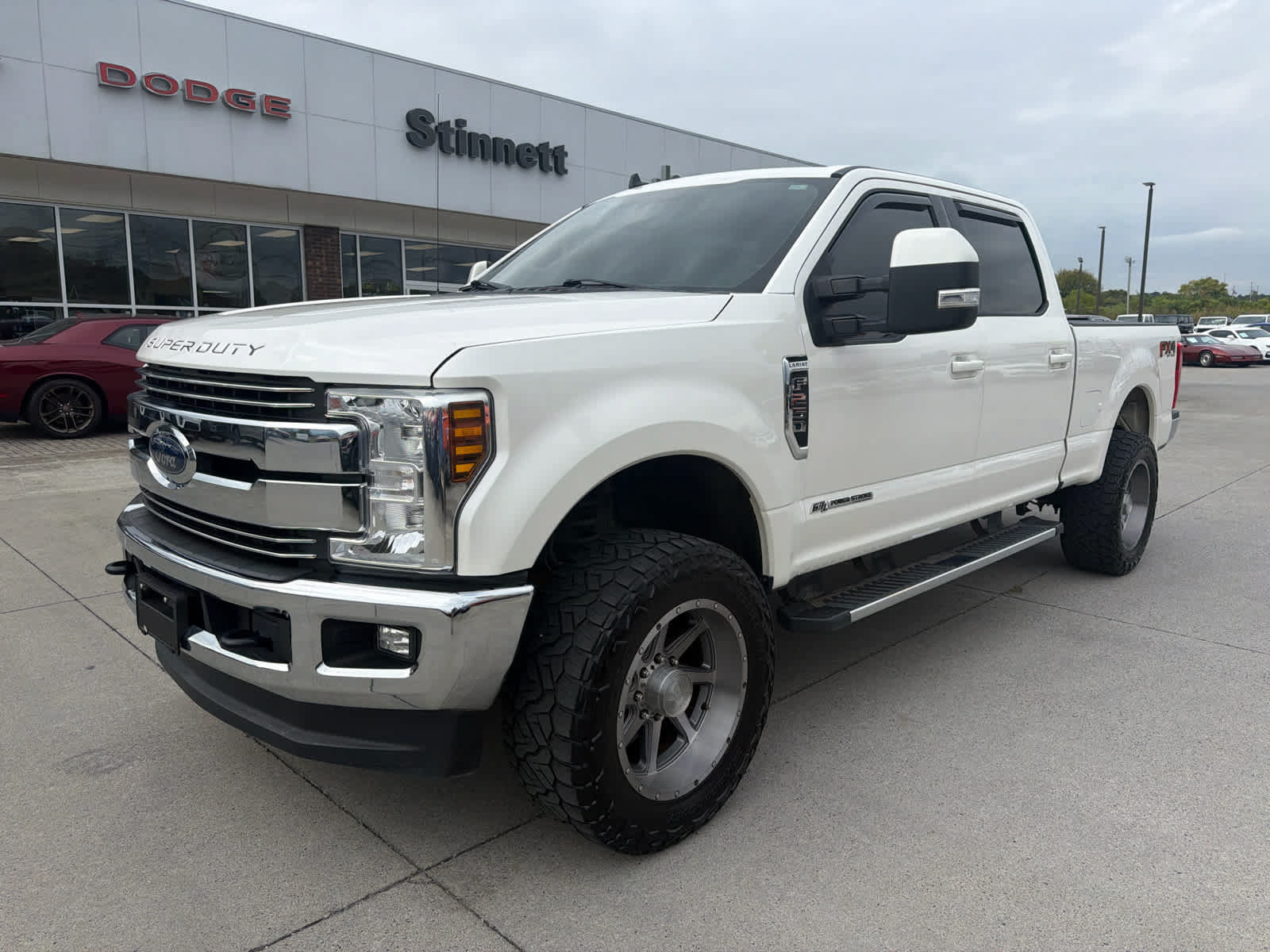 Used 2019 Ford F250 Lariat w/ Lariat Value Package AWD/4WD image 1