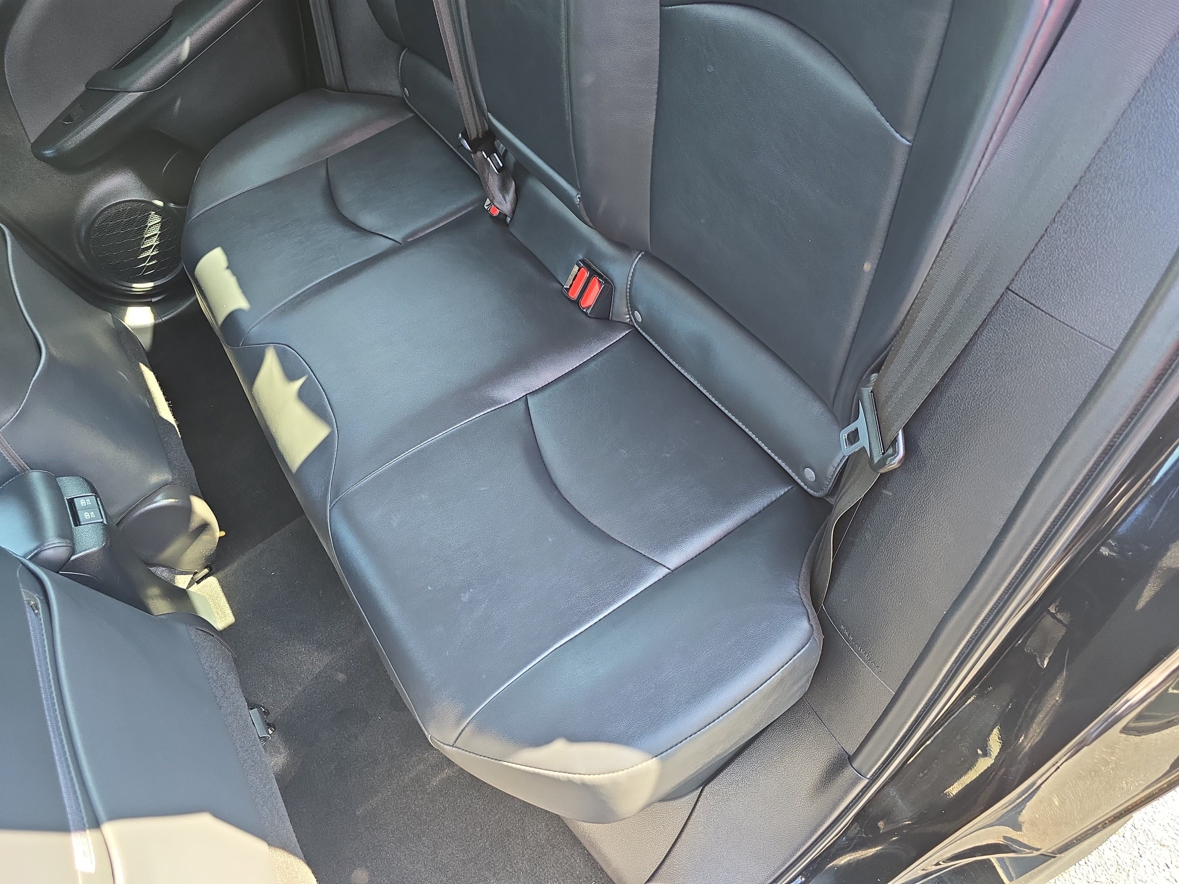 Used 2022 Toyota Prius FWD image 13