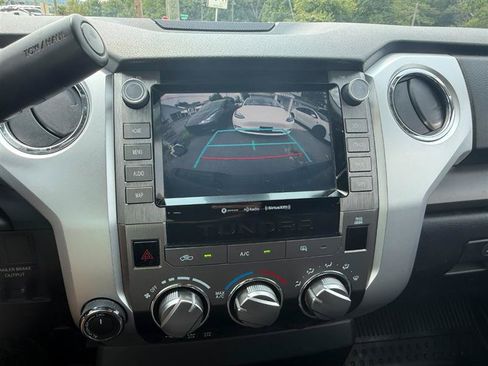 Used 2021 Toyota Tundra SR5 AWD/4WD image 14