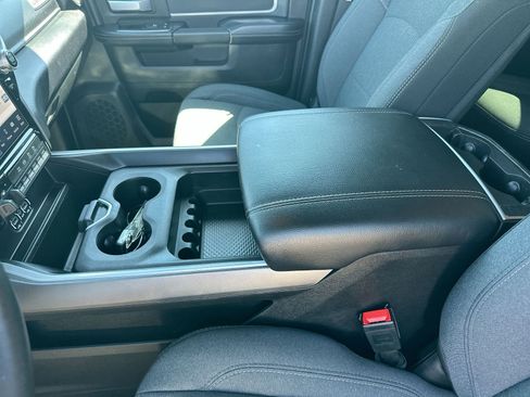 Used 2024 RAM 2500 Lone Star w/ Sport Appearance Package image 21