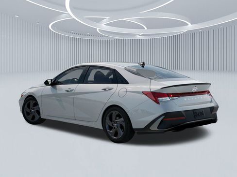 New 2026 Hyundai Elantra Sport FWD image 5
