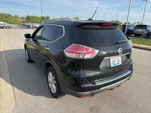 Used 2016 Nissan Rogue SV AWD/4WD image 4