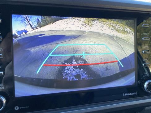 Used 2023 Toyota Tacoma TRD Off-Road image 9