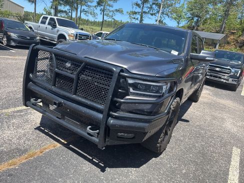 Used 2020 RAM 1500 Big Horn AWD/4WD image 3