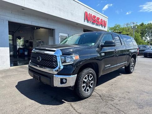 Used 2021 Toyota Tundra SR5 AWD/4WD image 5