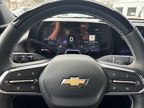 New 2026 Chevrolet Traverse High Country FWD image 12