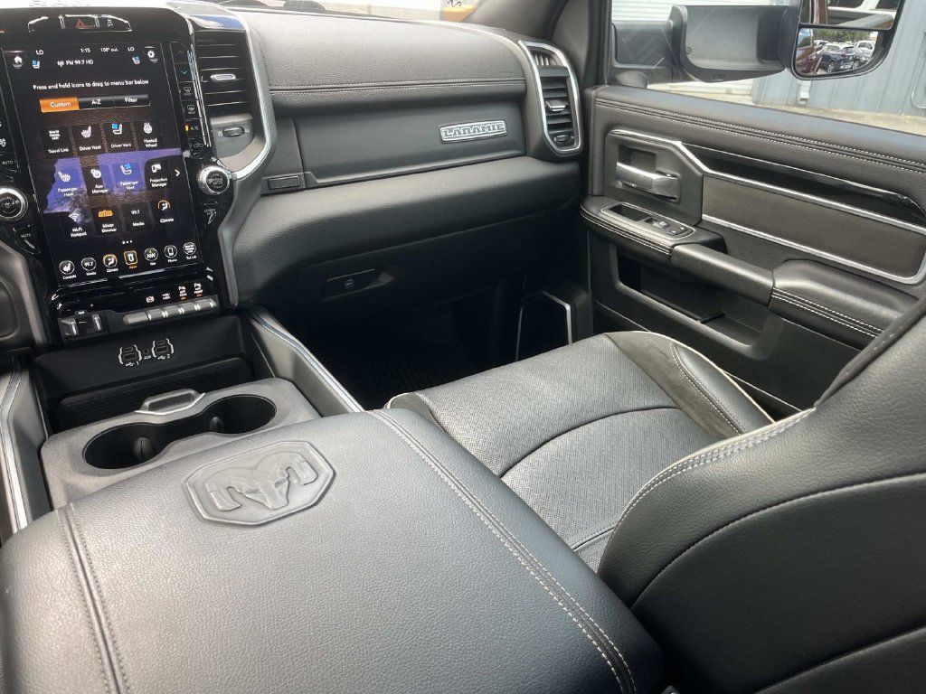 Used 2020 RAM 2500 Laramie w/ Night Edition AWD/4WD image 16
