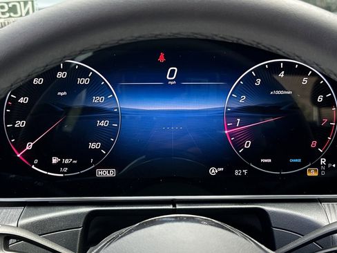 New 2025 Mercedes-Benz C 300 Sedan image 5