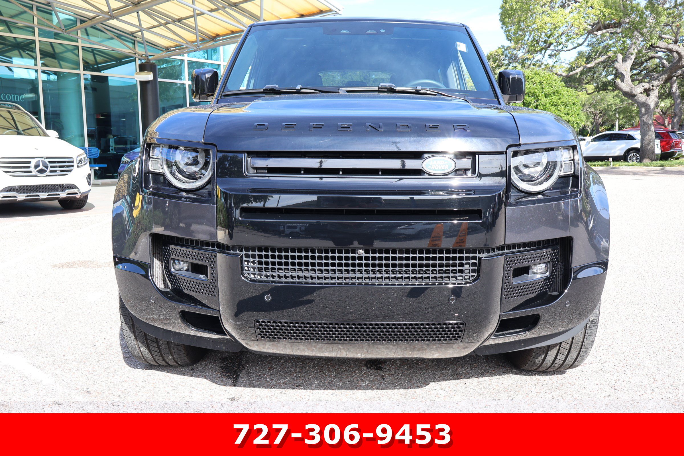 Used 2024 Land Rover Defender 110 X AWD/4WD image 12