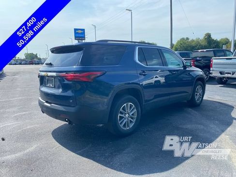 Used 2023 Chevrolet Traverse LT FWD image 8