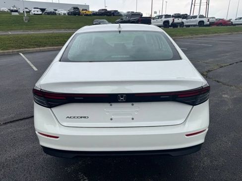 Used 2025 Honda Accord LX image 4