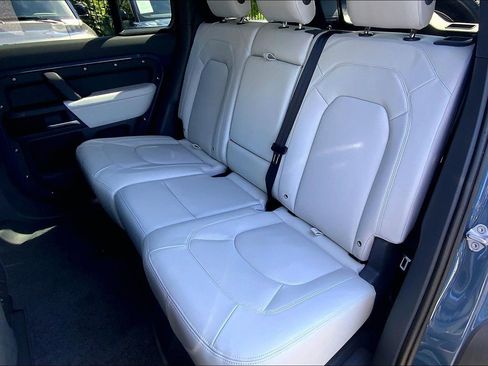 Certified 2026 Land Rover Defender 110 S AWD/4WD image 20