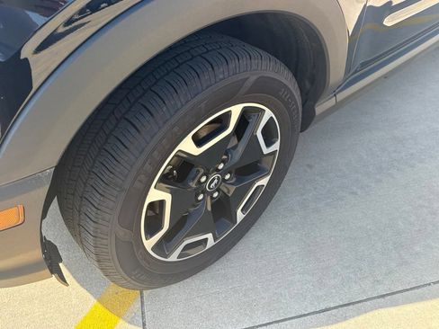 Certified 2021 Ford Bronco Sport Outer Banks w/ Outer Banks Package AWD/4WD image 9