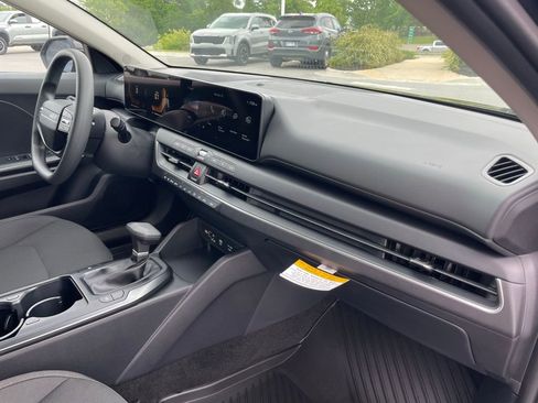 New 2026 Kia K4 FWD image 29