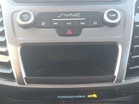 Certified 2020 Ford Transit Connect XL image 32