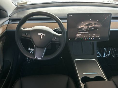 Used 2023 Tesla Model 3 Standard Range RWD image 13