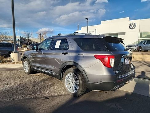 Used 2021 Ford Explorer Limited w/ Hybrid Equipment Group 310A image 3