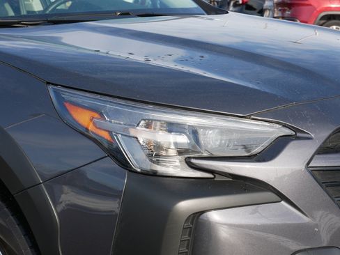 Used 2025 Subaru Outback Premium image 16