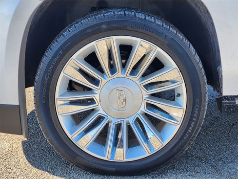 Used 2020 Cadillac Escalade Platinum image 11