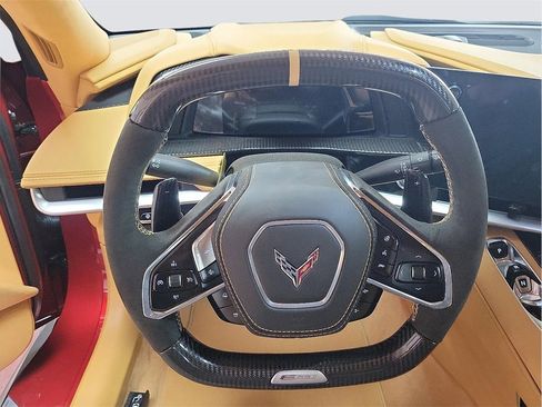 New 2025 Chevrolet Corvette E-Ray image 18