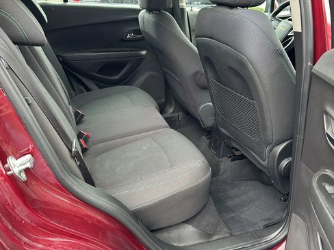 Used 2016 Chevrolet Trax LS AWD/4WD image 14