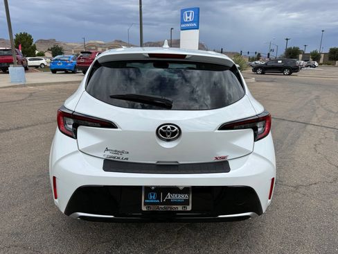 Used 2024 Toyota Corolla XSE FWD image 7