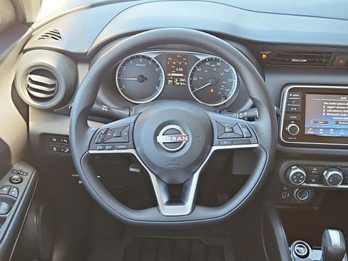 Certified 2022 Nissan Kicks S FWD image 15