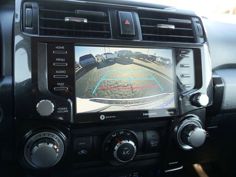 Used 2020 Toyota 4Runner SR5 image 27