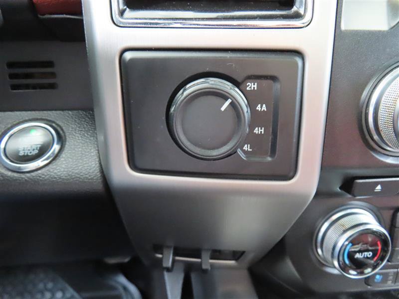 Used 2018 Ford F150 Platinum w/ Equipment Group 701A Luxury AWD/4WD image 24