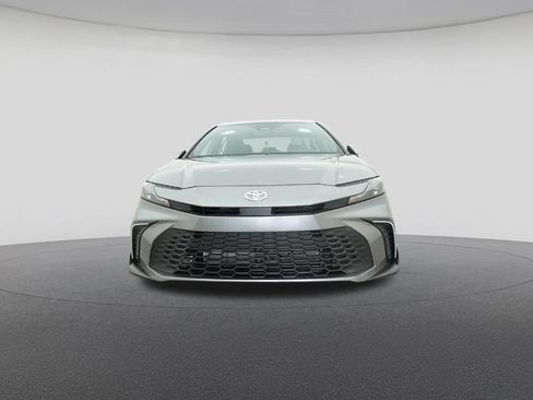 New 2026 Toyota Camry SE image 31