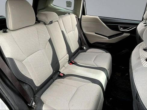 Used 2021 Subaru Forester Premium AWD/4WD image 21