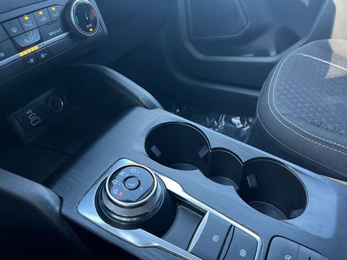 Used 2024 Ford Escape Active image 42