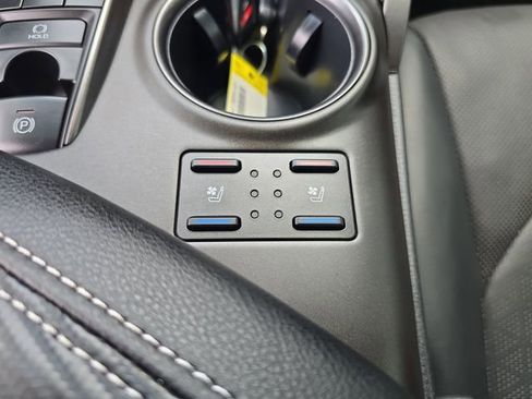 Used 2022 Toyota Camry XSE w/ Navigation Package FWD image 22