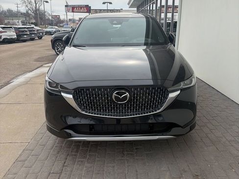New 2025 MAZDA CX-5 Signature image 2