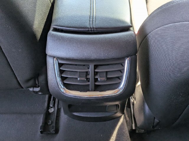 Used 2021 Chevrolet Malibu LT FWD image 13