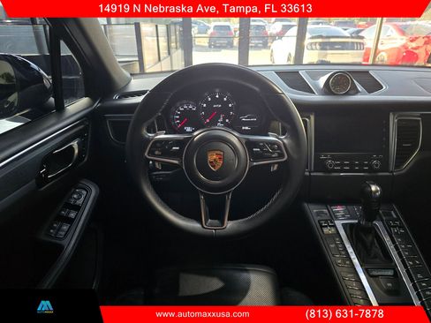 Used 2018 Porsche Macan GTS image 15