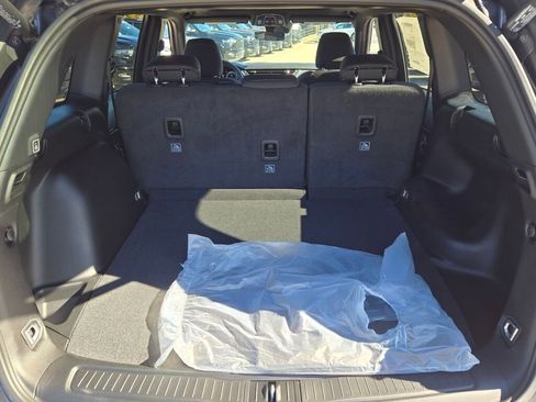 New 2025 Jeep Grand Cherokee Laredo X image 15