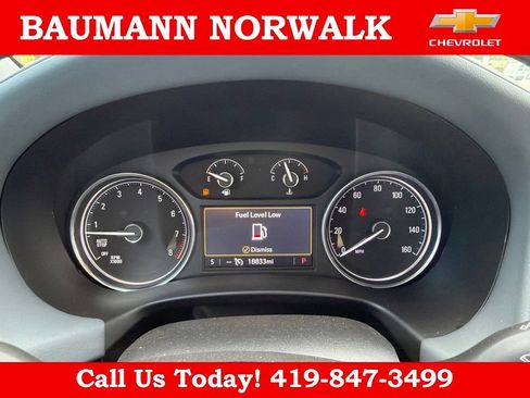 Used 2024 Buick Enclave Essence w/ Sport Touring Edition FWD image 25