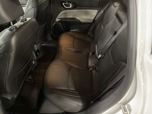 Used 2024 Jeep Compass Limited w/ Elite Group image 11