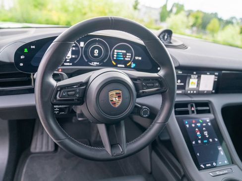 Certified 2023 Porsche Taycan 4S AWD/4WD image 14