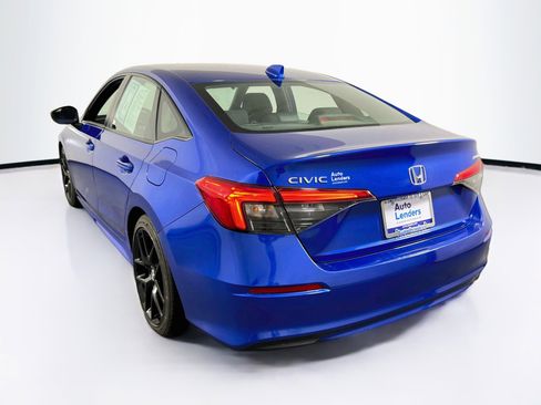 Used 2023 Honda Civic Sport image 7