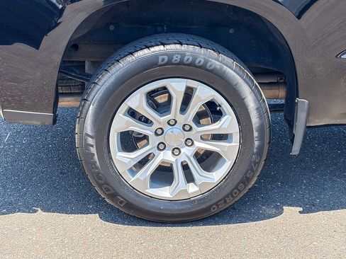 Used 2023 Chevrolet Silverado 1500 LTZ w/ LTZ Premium Package AWD/4WD image 14