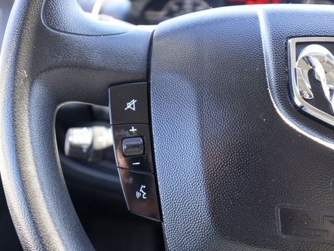 Used 2021 RAM ProMaster 2500 image 19