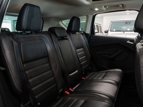 Used 2017 Ford Escape Titanium w/ Equipment Group 301A AWD/4WD image 23