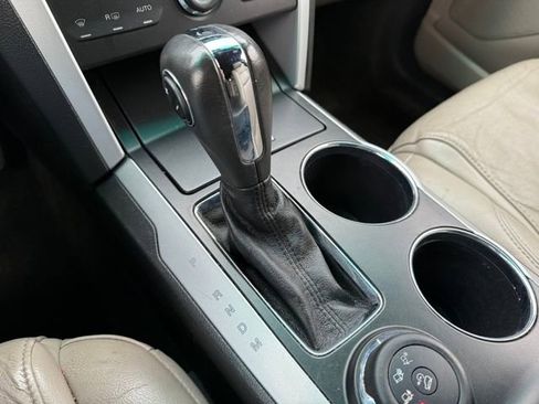 Used 2012 Ford Explorer XLT image 27