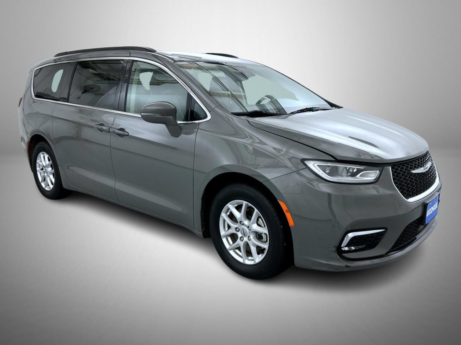 Certified 2022 Chrysler Pacifica Touring-L FWD image 3