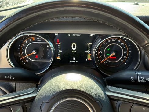 Used 2022 Jeep Wrangler Unlimited Sport image 19